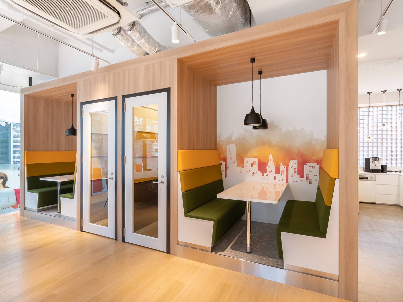 Văn phòng trọn gói Regus Toà nhà Mach, Quận Bình Thạnh, TP.HCM - Vlook.vn
