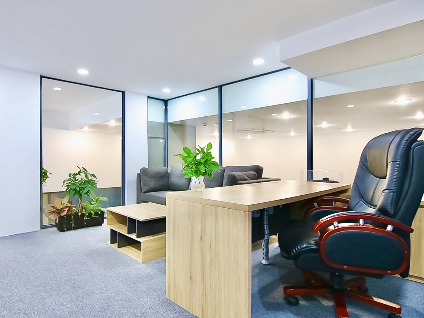 Văn phòng trọn gói Saigon Office • Victory Tower. 12 Tân Trào, Phường Tân Phú, Quận 7 - Vlook.vn