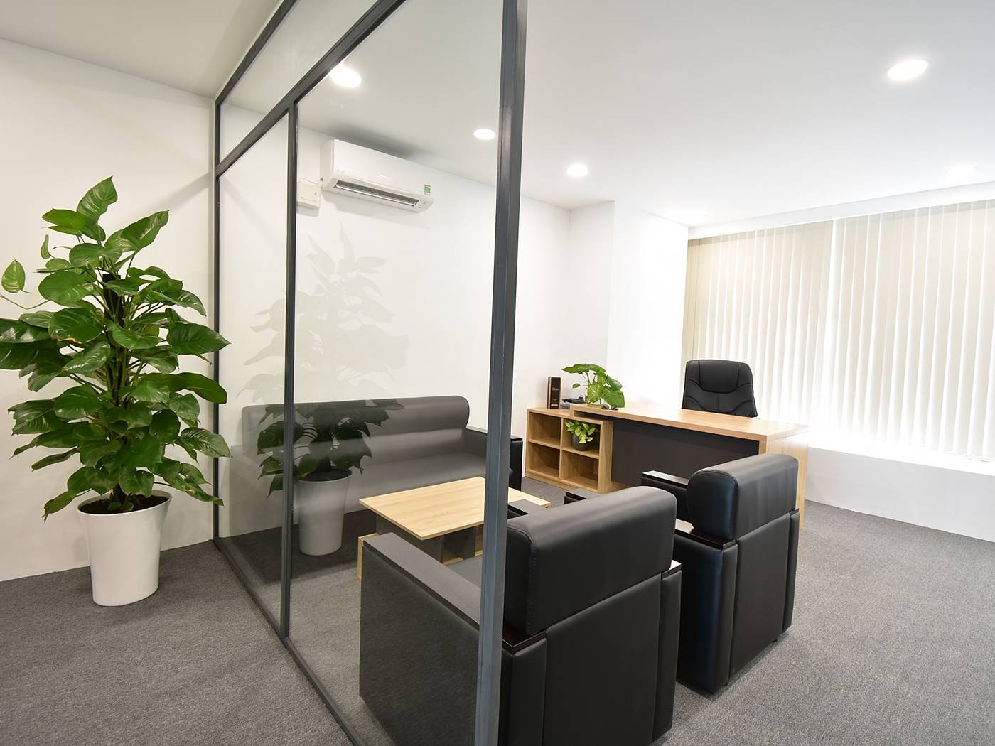 Văn phòng trọn gói Saigon Office • Victory Tower. 12 Tân Trào, Phường Tân Phú, Quận 7 - Vlook.vn