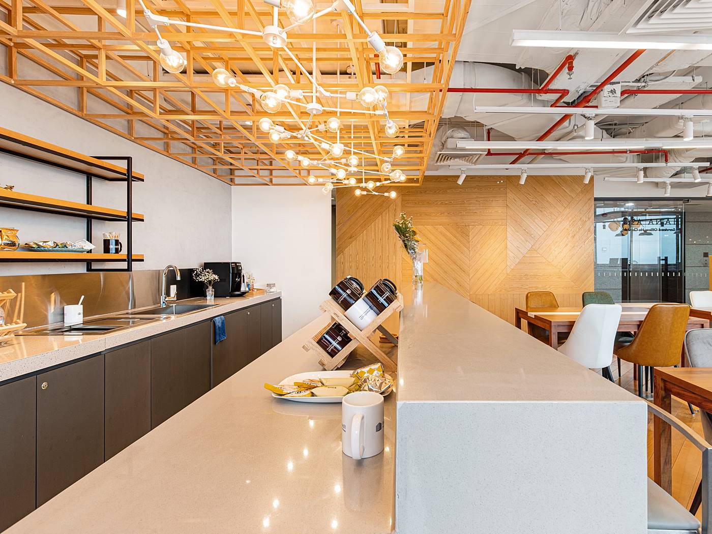 Văn phòng trọn gói, coworking tại HANA Asia, Lim Tower, 9-11 Tôn Đức Thắng, Phường Bến Nghé, Quận 1 - Vlook.vn