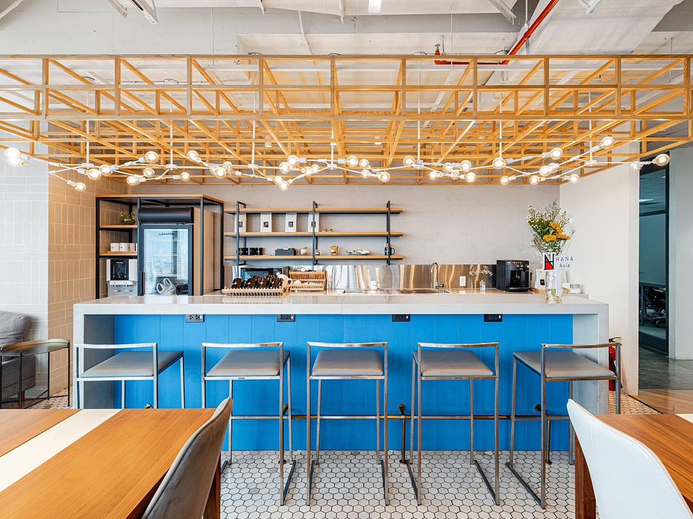Văn phòng trọn gói, coworking tại HANA Asia, Lim Tower, 9-11 Tôn Đức Thắng, Phường Bến Nghé, Quận 1 - Vlook.vn
