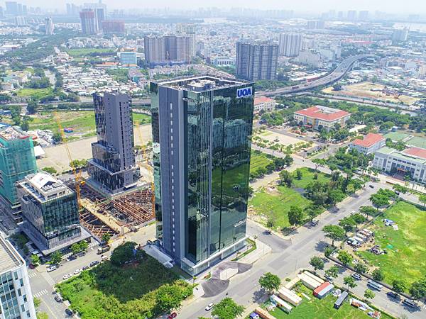Văn phòng trọn gói tại Komune Coworking • UOA Tower, 6 Tân Trào, Phường Tân Phú, Quận 7 -Vlook.vn